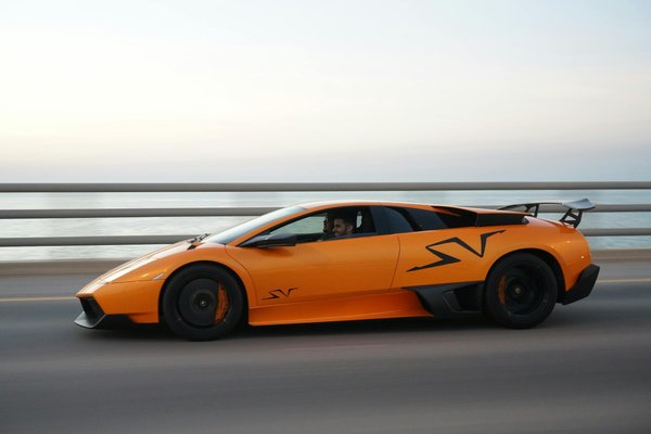 Guide pas à pas pour l'entretien de votre voiture avant un long voyage